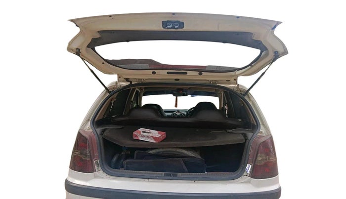2013 Hyundai Santro Xing GLS, CNG, Manual, 1,11,902 km, exterior