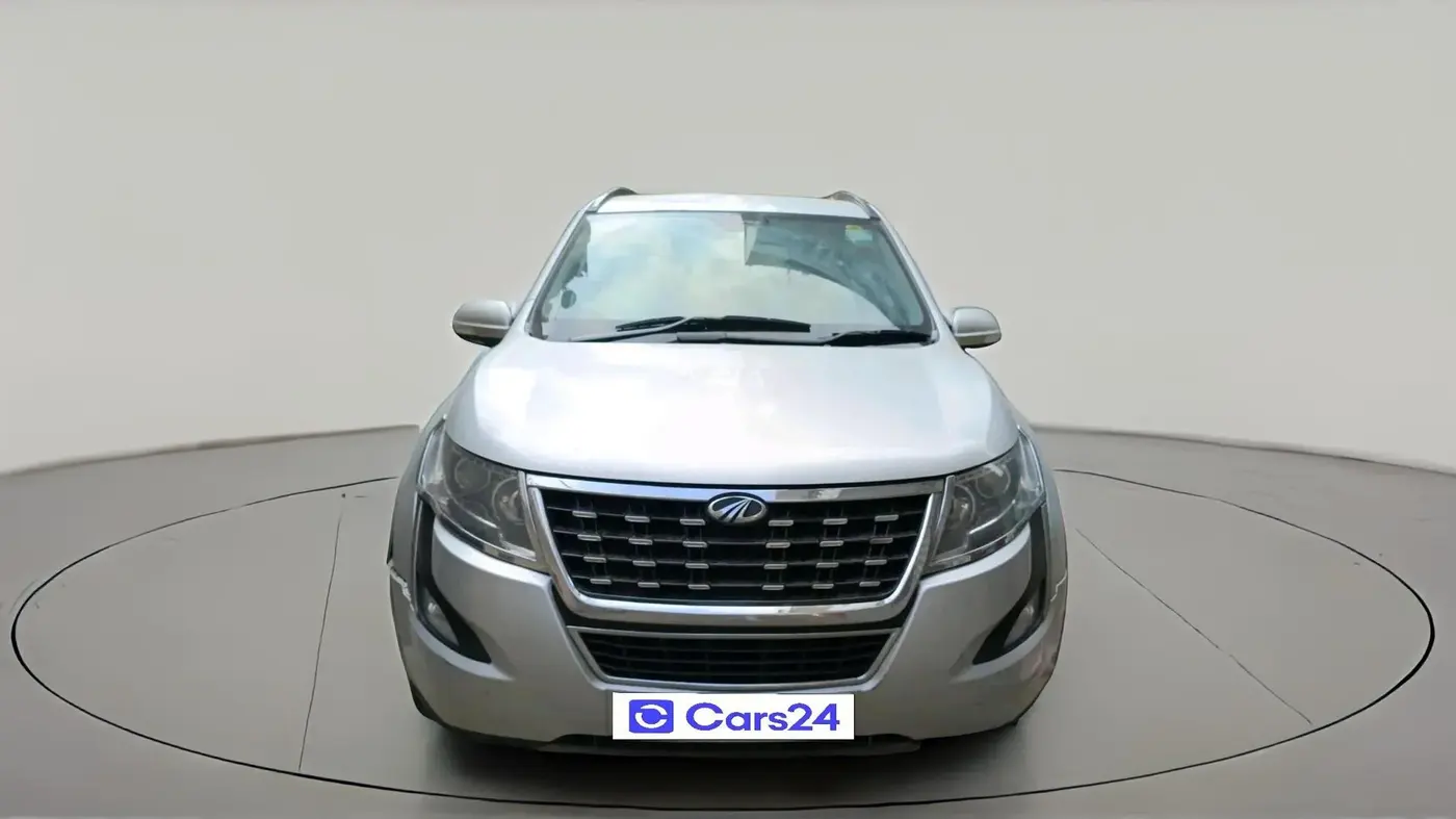 2019 Mahindra XUV500 W7, Diesel, Manual, 76,757 km, exterior