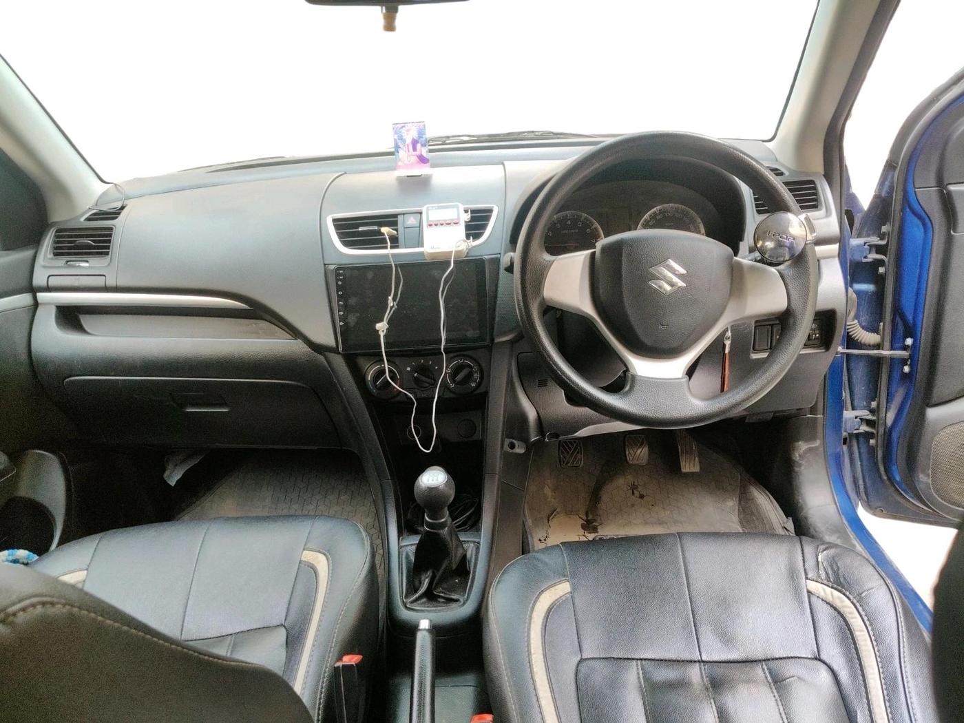 2012 Maruti Swift VXI, Petrol, Manual, 96,990 km, interior