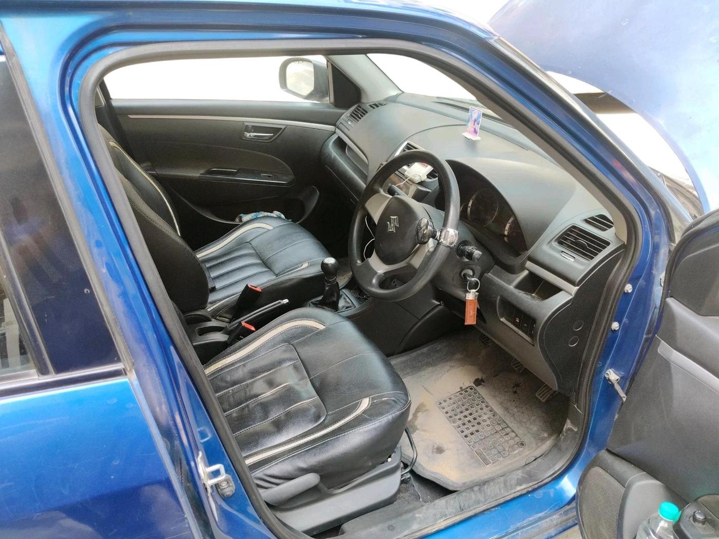 2012 Maruti Swift VXI, Petrol, Manual, 96,990 km, interior