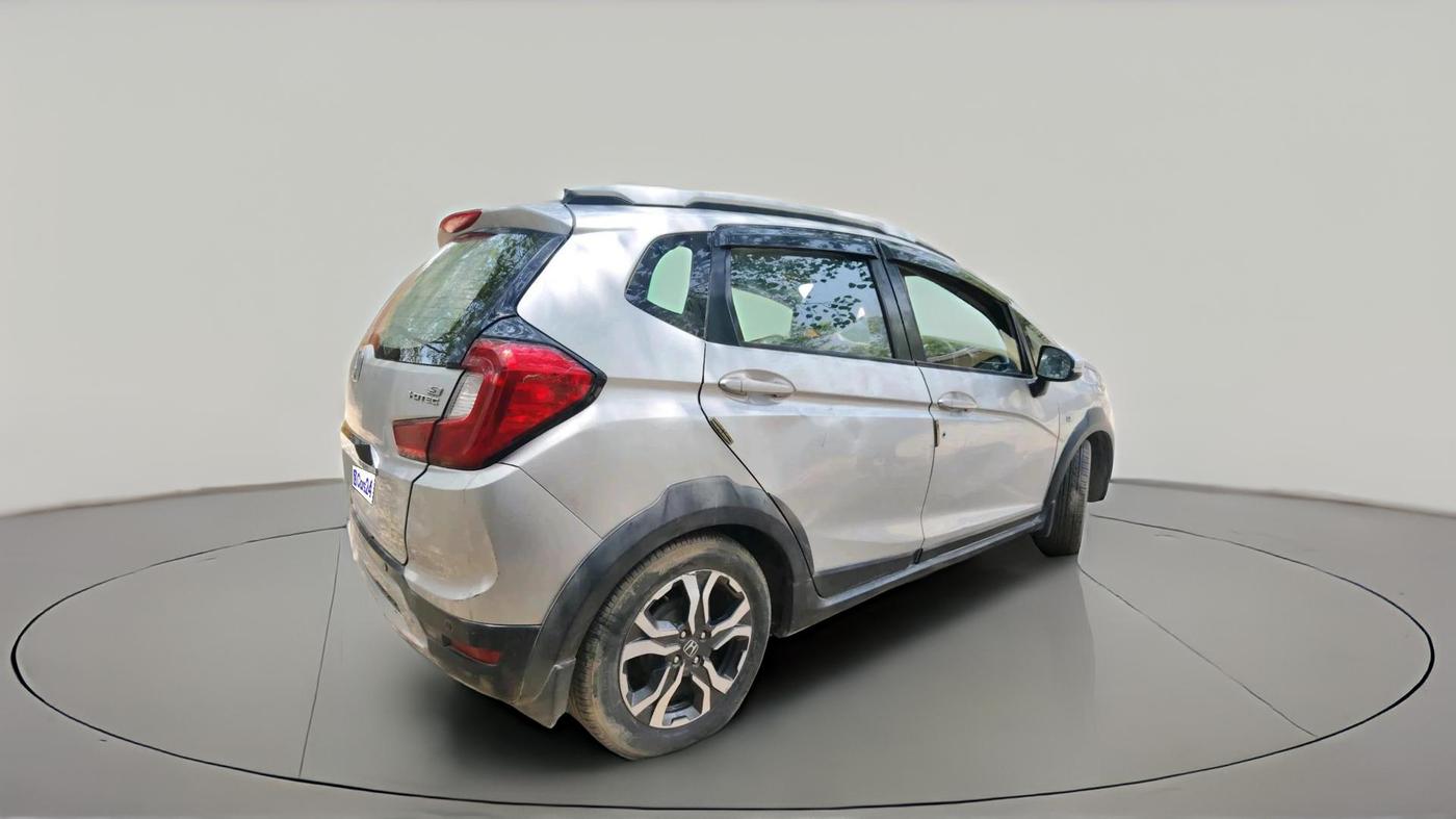 2018 Honda WR-V 1.5L I-DTEC S MT, Diesel, Manual, 88,289 km, exterior