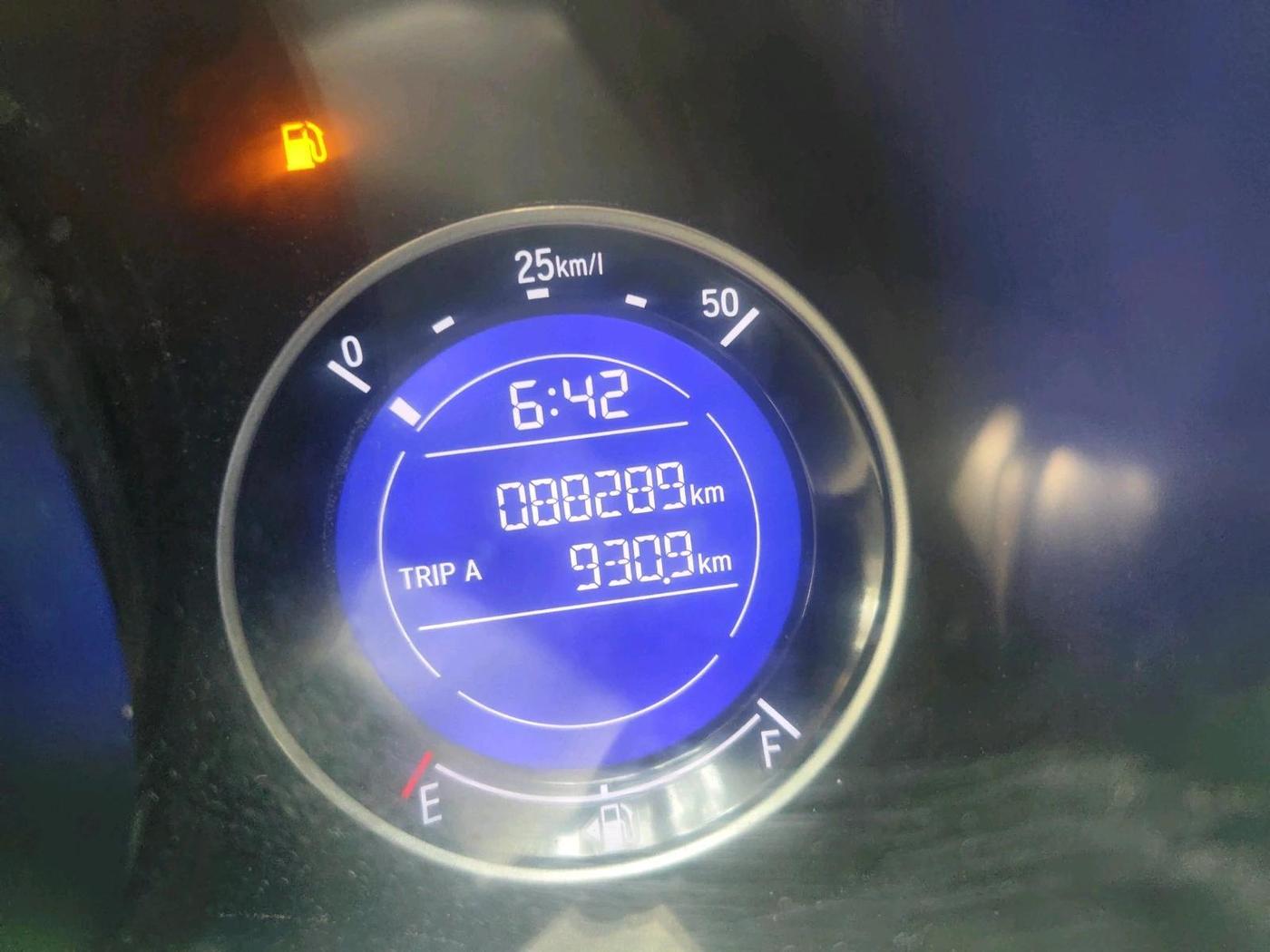 2018 Honda WR-V 1.5L I-DTEC S MT, Diesel, Manual, 88,289 km, interior