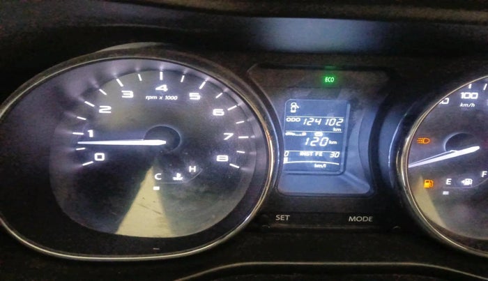 2017 Tata NEXON XZ PLUS DIESEL, Diesel, Manual, 1,24,102 km, interior