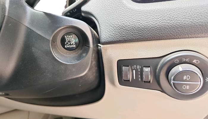 2017 Jeep Compass LIMITED 1.4 PETROL AT, Petrol, Automatic, 1,28,088 km, interior