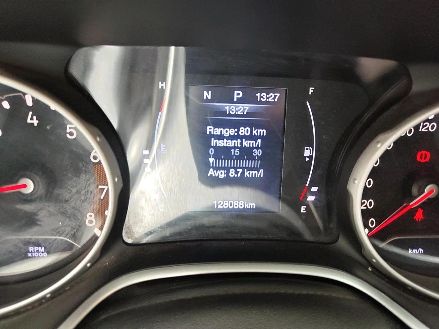 2017 Jeep Compass LIMITED 1.4 PETROL AT, Petrol, Automatic, 1,28,088 km, interior