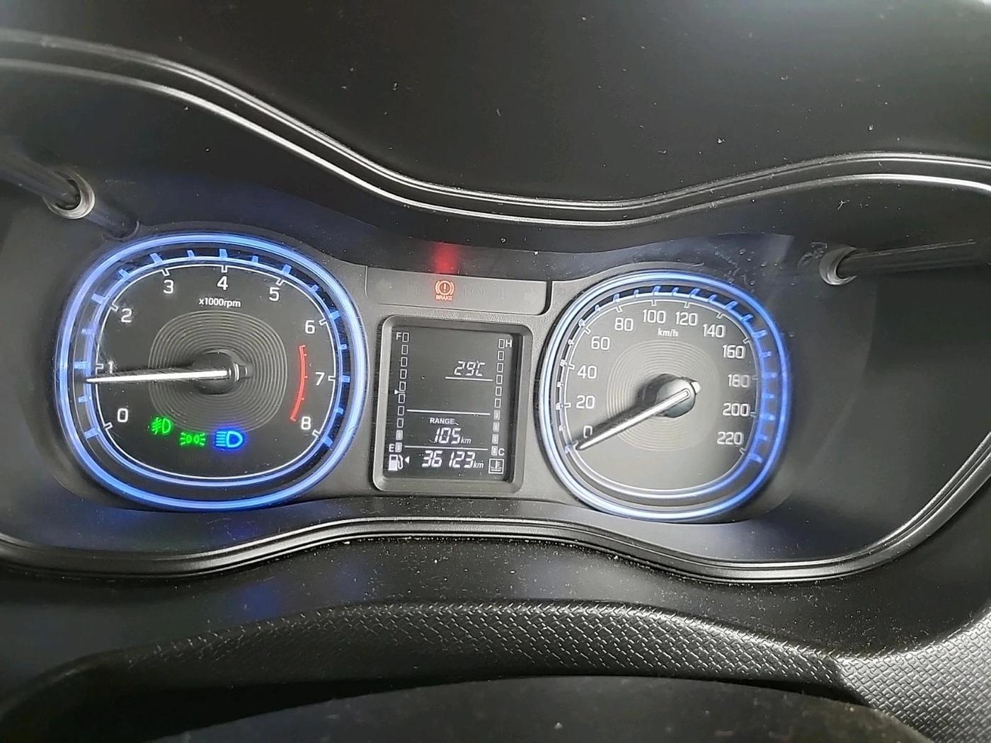 2020 Maruti Vitara Brezza ZXI PLUS DUAL TONE, Petrol, Manual, 36,123 km, interior