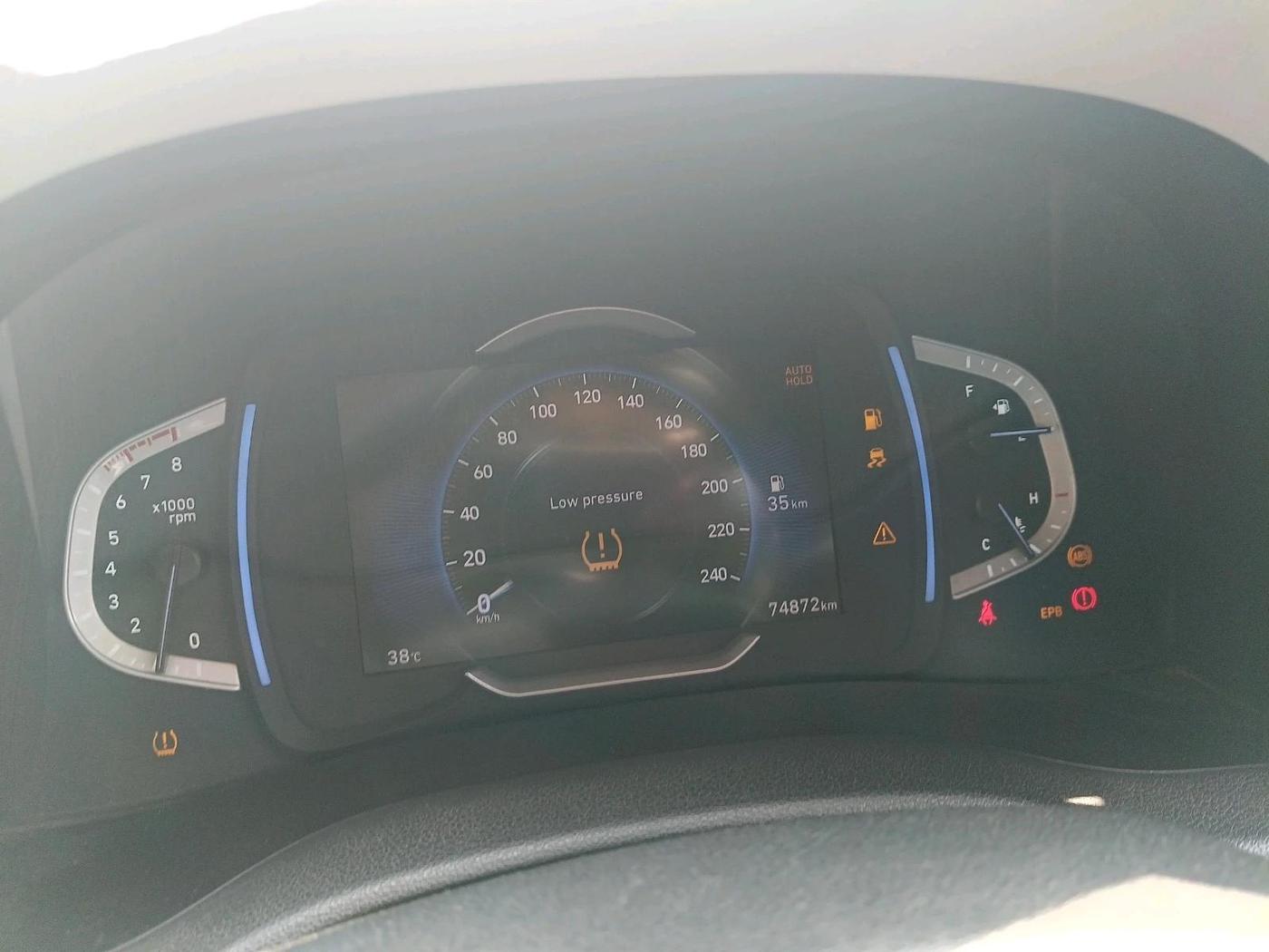 2020 Hyundai Creta E 1.5 DIESEL, Diesel, Manual, 74,872 km, interior
