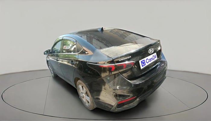 2018 Hyundai Verna 1.6 VTVT SX, Petrol, Manual, 64,344 km, exterior