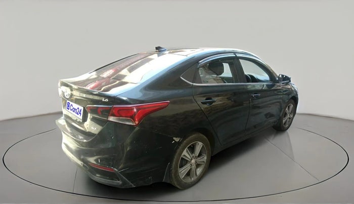 2018 Hyundai Verna 1.6 VTVT SX, Petrol, Manual, 64,344 km, exterior