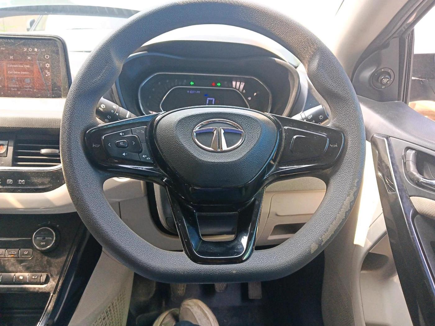2022 Tata NEXON XZ PLUS PETROL, Petrol, Manual, 65,267 km, interior