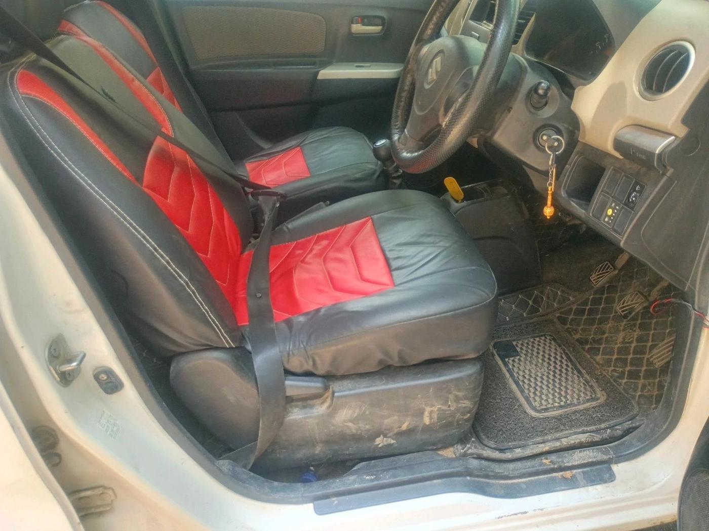 2014 Maruti Wagon R 1.0 LXI CNG, CNG, Manual, 1,29,978 km, interior