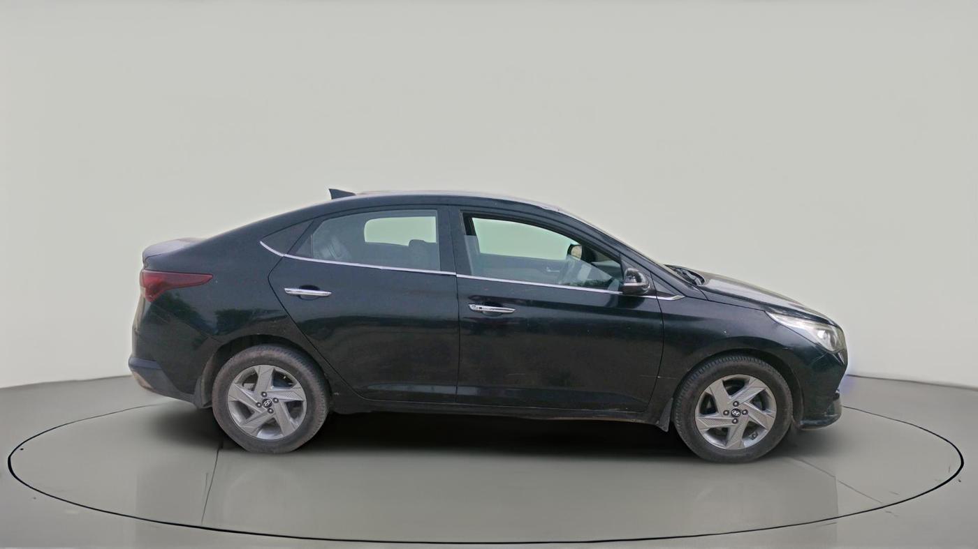 2022 Hyundai Verna SX 1.5 CRDI, Diesel, Manual, 1,62,553 km, exterior
