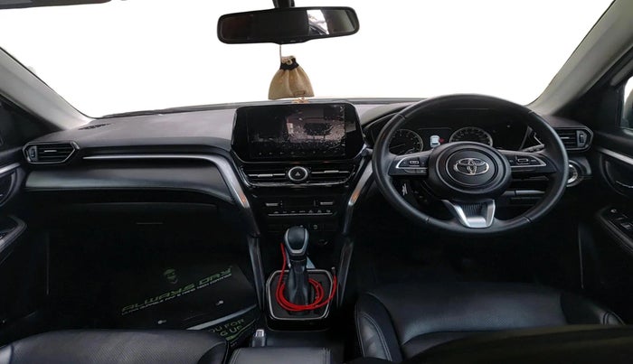 2022 Toyota URBAN CRUISER HYRYDER V AT NEO DRIVE, Petrol, Automatic, 56,279 km, interior