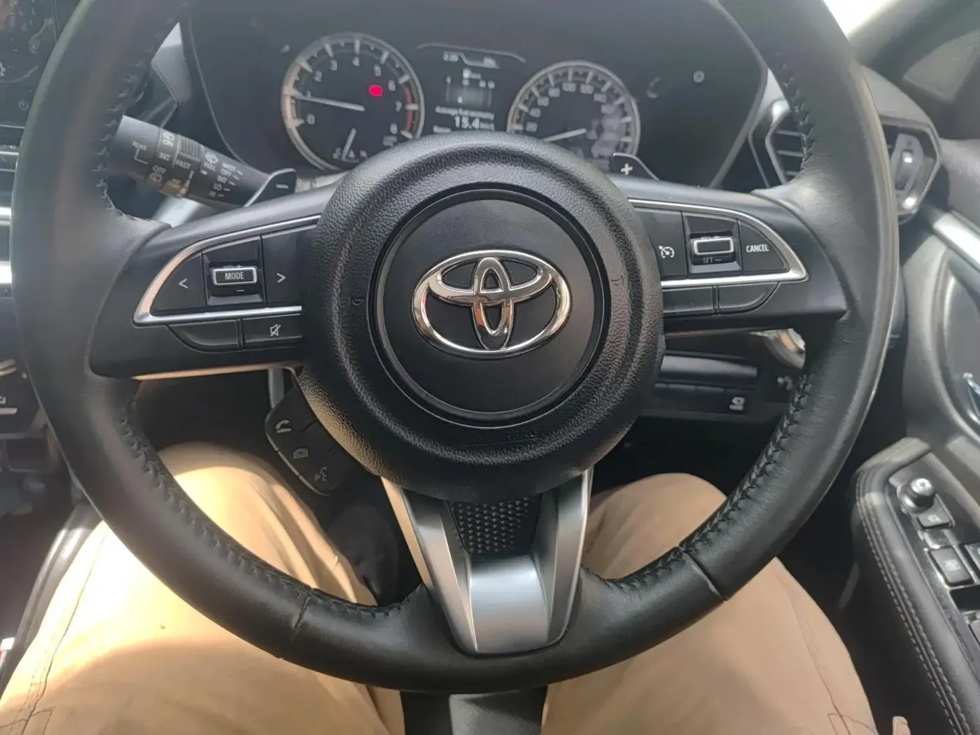 2022 Toyota URBAN CRUISER HYRYDER V AT NEO DRIVE, Petrol, Automatic, 56,279 km, interior