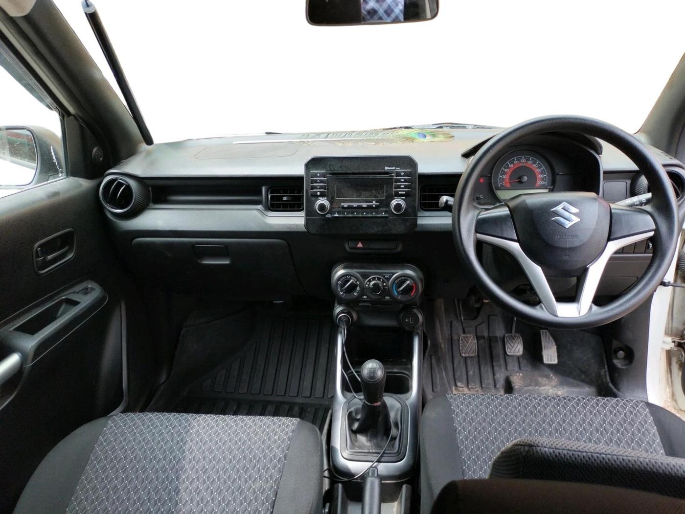 2024 Maruti IGNIS SIGMA 1.2, Petrol, Manual, 13,687 km, interior
