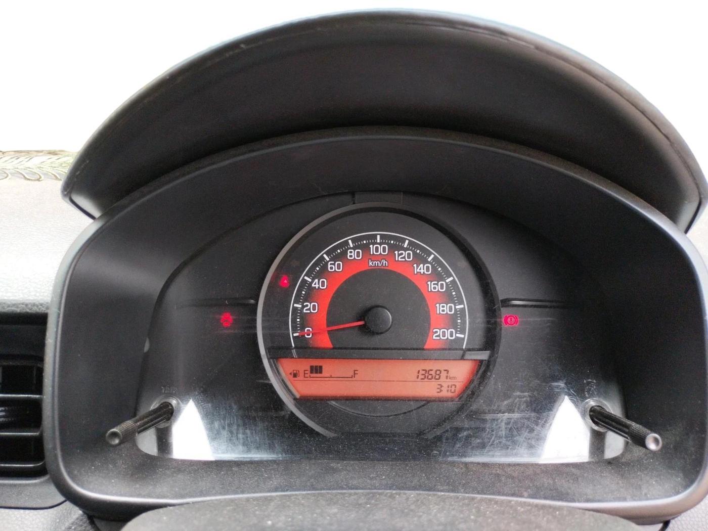 2024 Maruti IGNIS SIGMA 1.2, Petrol, Manual, 13,687 km, interior