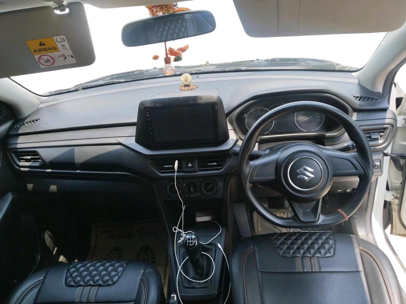 2025 Maruti BREZZA LXI S- CNG, CNG, Manual, 33,404 km, interior