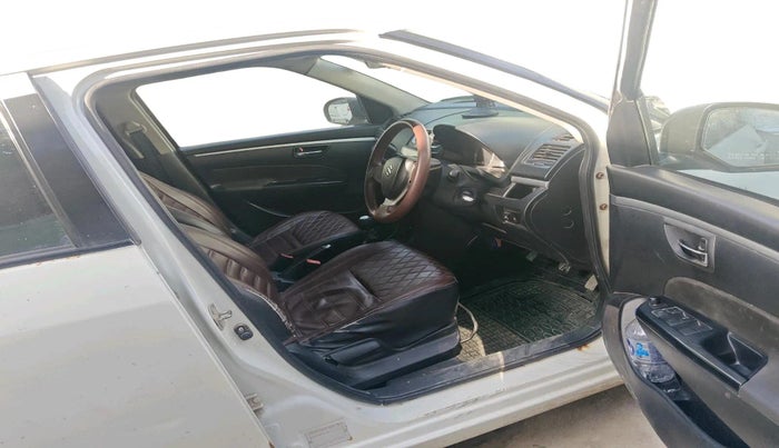 2012 Maruti Swift VXI, CNG, Manual, 1,50,008 km, interior