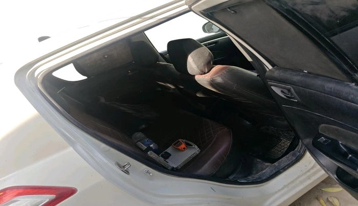 2012 Maruti Swift VXI, CNG, Manual, 1,50,008 km, interior