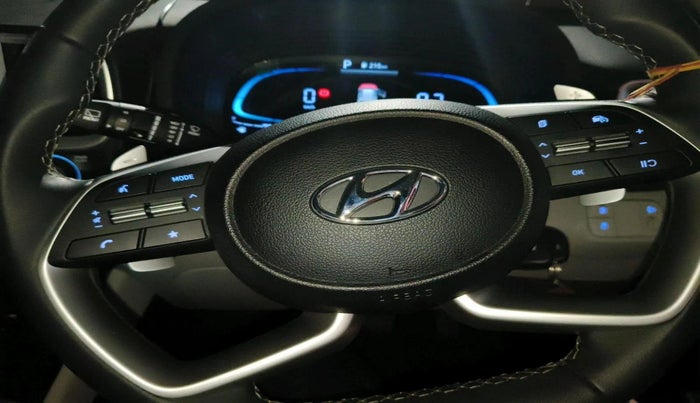 2025 Hyundai VENUE S (O) 1.0 Turbo Petrol DCT, Petrol, Automatic, 5,372 km, interior