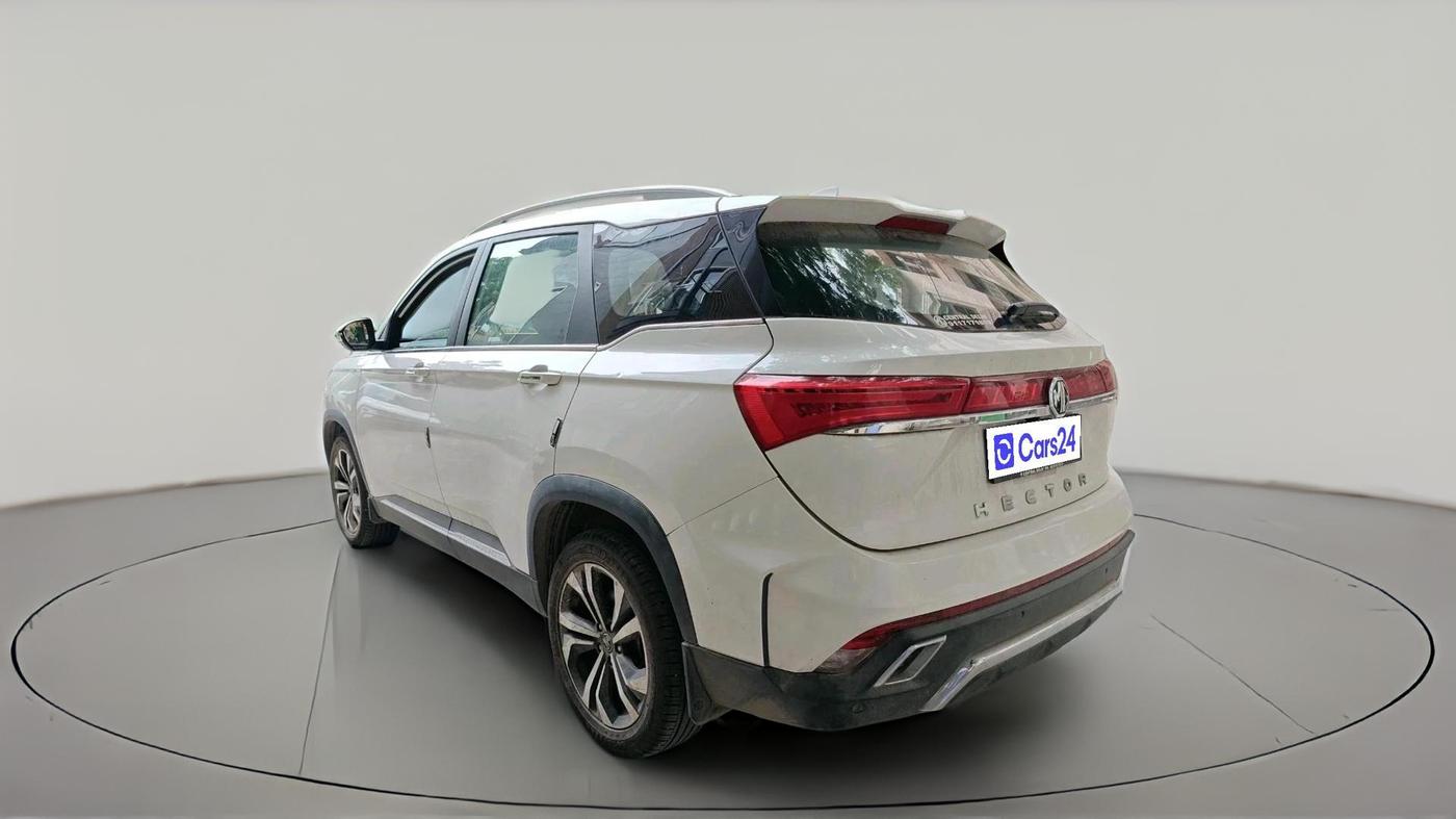 2024 MG HECTOR SHARP PRO 1.5 PETROL TURBO CVT PETROL, Petrol, Automatic, 9,033 km, exterior