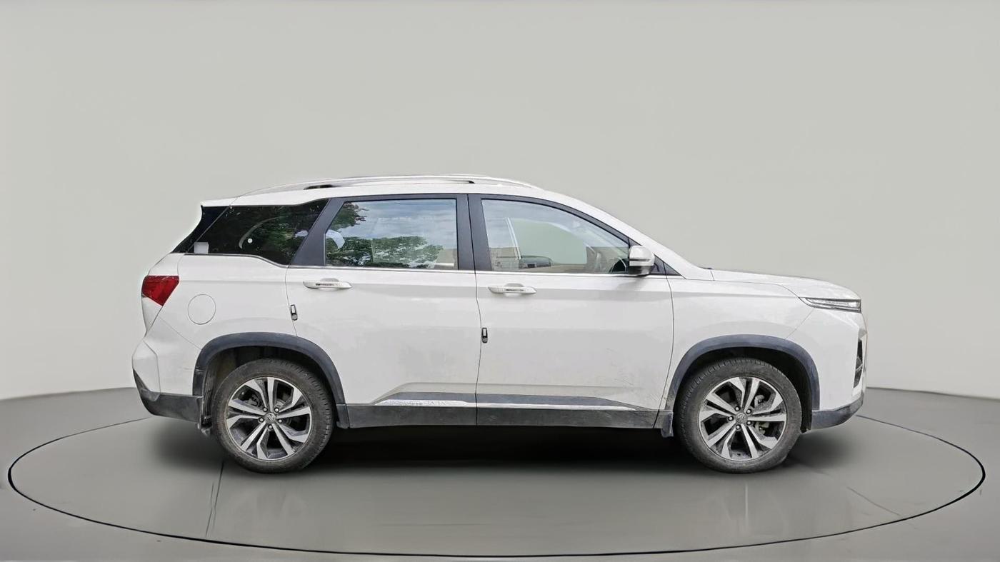 2024 MG HECTOR SHARP PRO 1.5 PETROL TURBO CVT PETROL, Petrol, Automatic, 9,033 km, exterior
