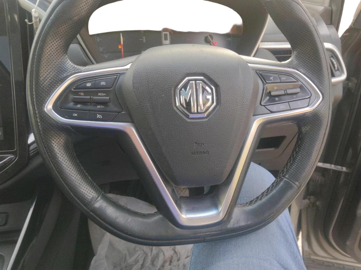 2019 MG HECTOR SHARP 1.5 DCT PETROL, Petrol, Automatic, 1,04,900 km, interior