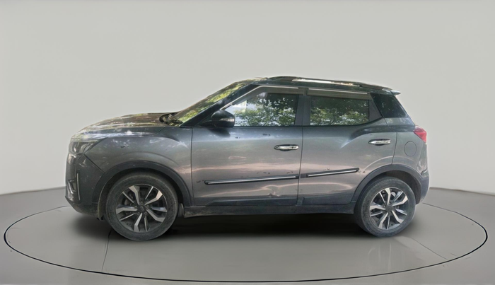 2021 Mahindra XUV300 W8 (O) 1.2 PETROL, Petrol, Manual, 34,145 km, exterior