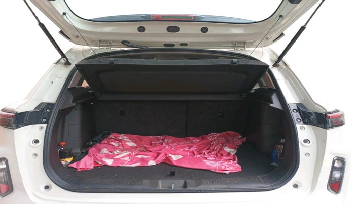 2023 Maruti Grand Vitara DELTA SMART HYBRID AT, Petrol, Automatic, 20,149 km, exterior