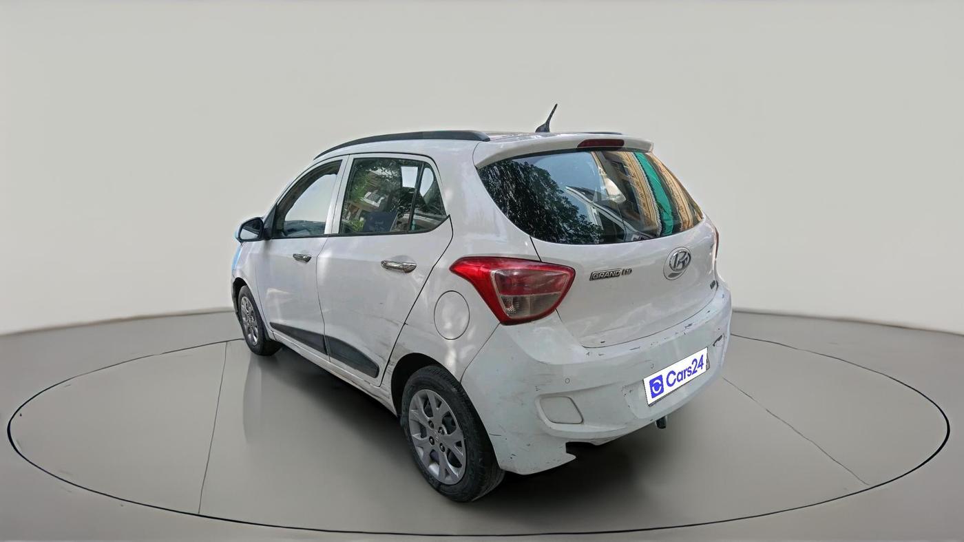 2013 Hyundai Grand i10 SPORTZ 1.2 KAPPA VTVT, Petrol, Manual, 1,72,188 km, exterior