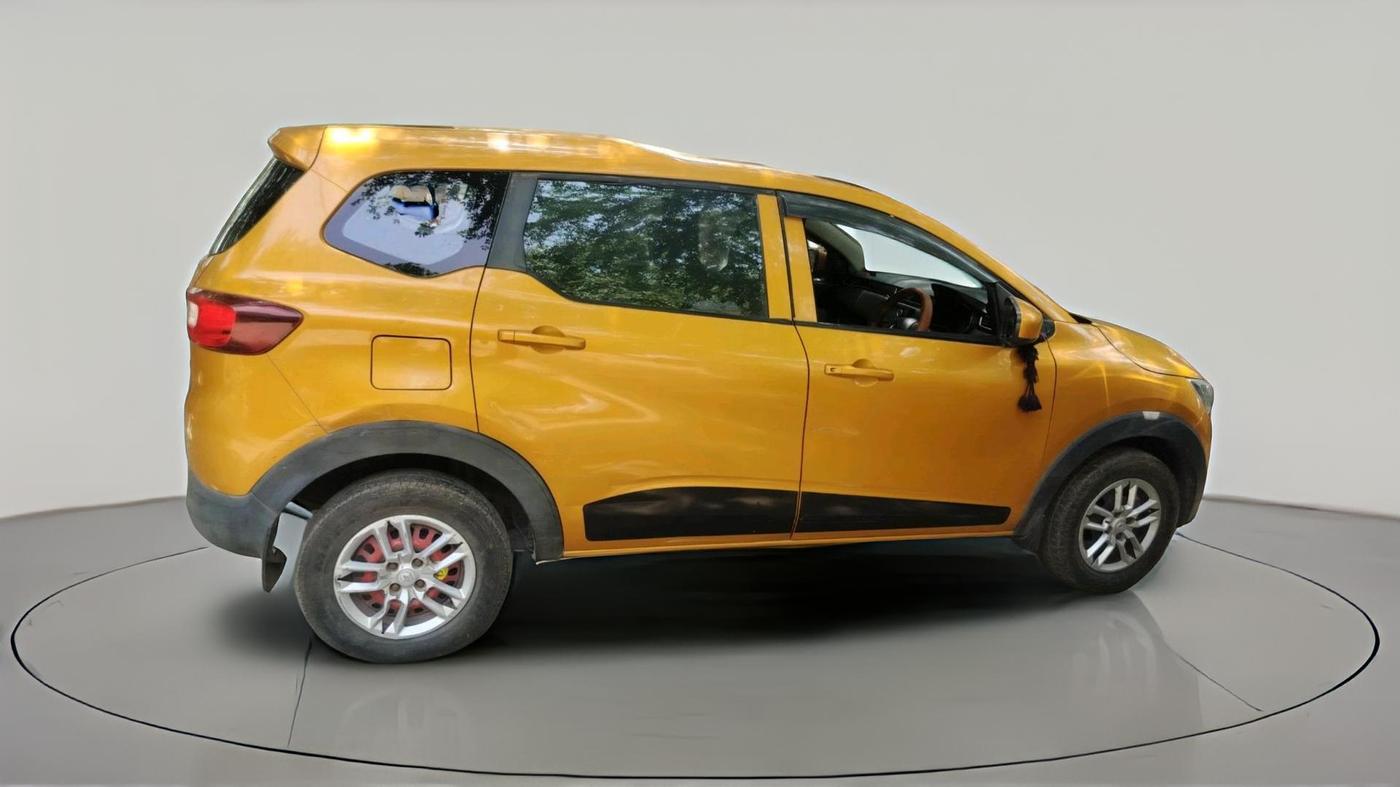 2019 Renault TRIBER RXL MT, CNG, Manual, 66,354 km, exterior
