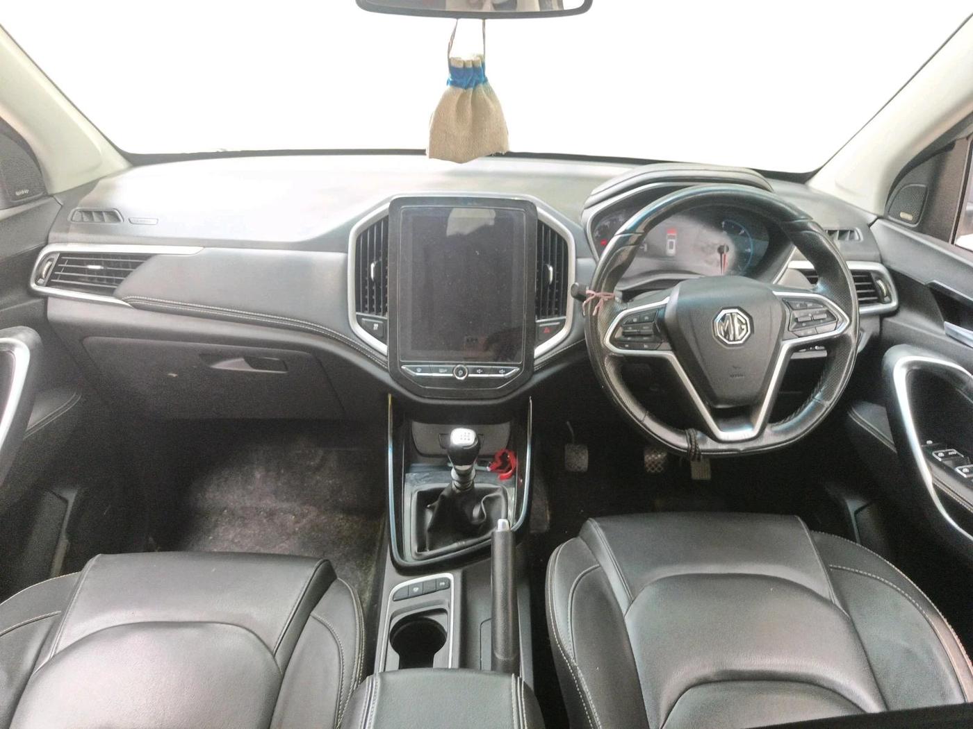 2019 MG HECTOR SHARP 2.0 DIESEL, Diesel, Manual, 1,12,838 km, interior