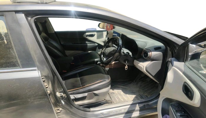 2023 Hyundai AURA S 1.2 CNG, CNG, Manual, 69,088 km, interior