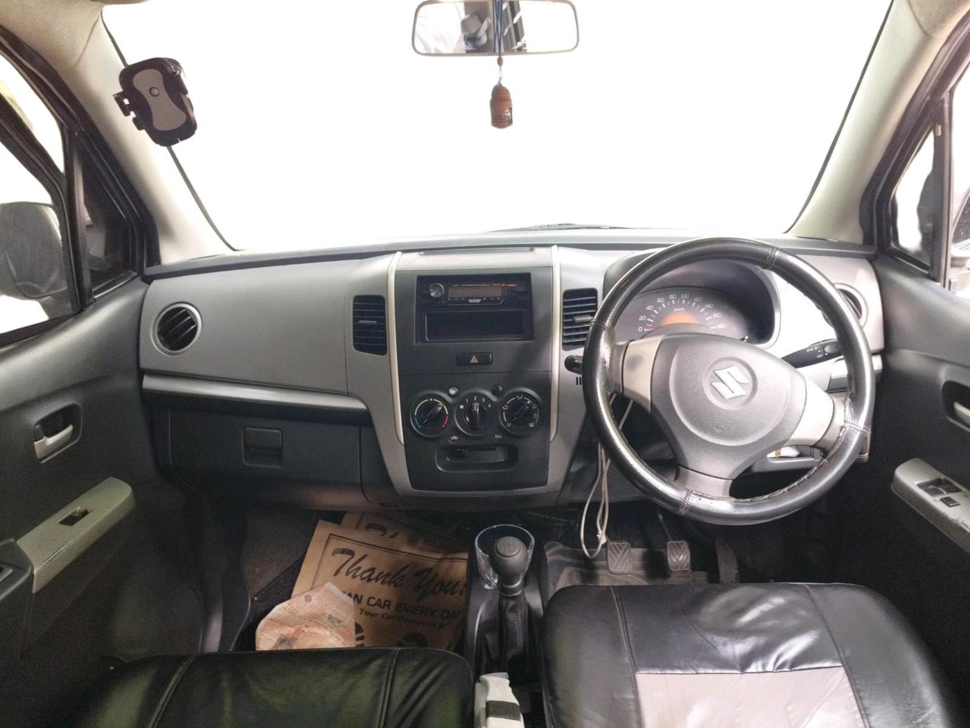 2012 Maruti Wagon R 1.0 LXI, Petrol, Manual, 70,247 km, interior