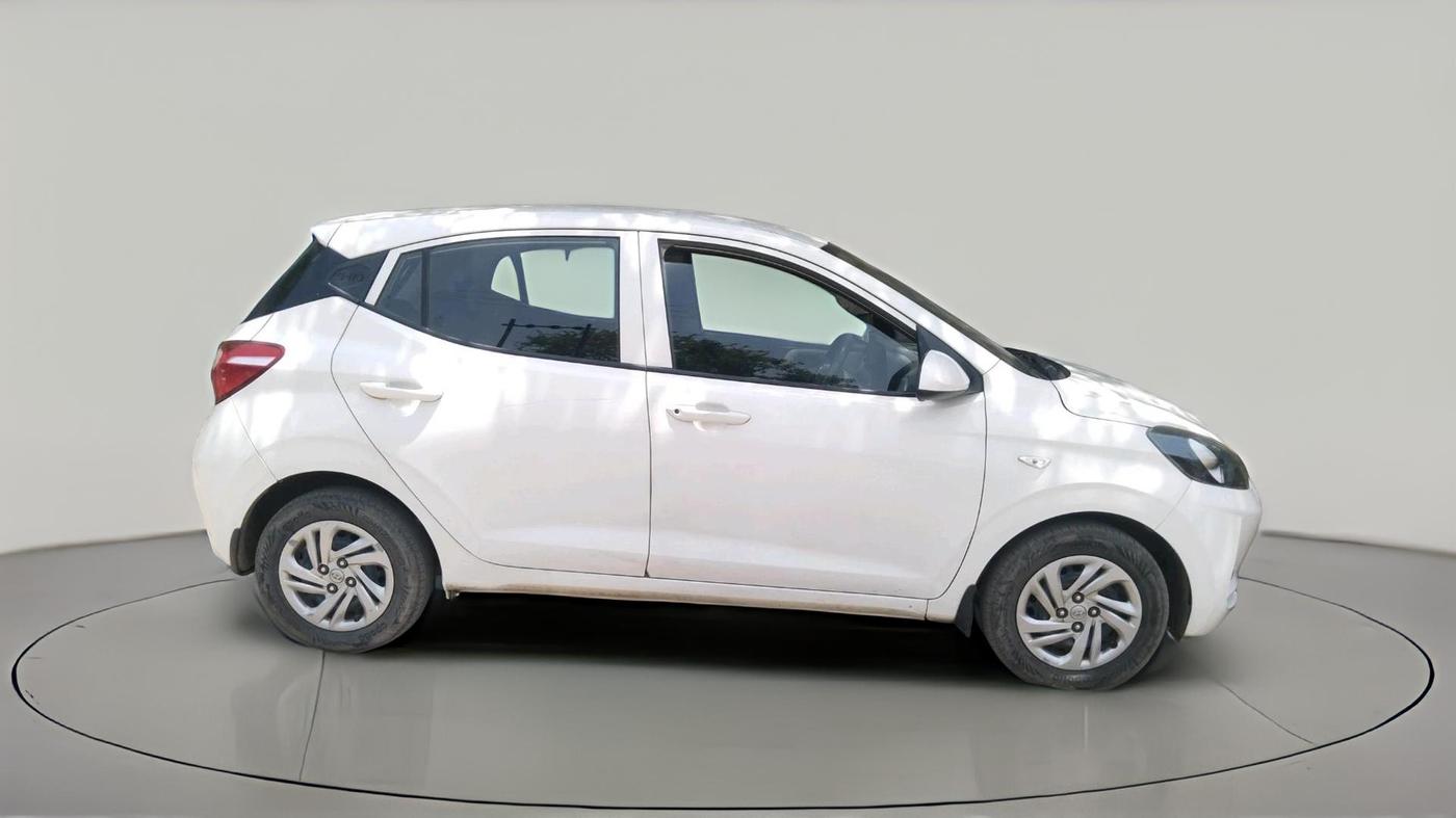 2020 Hyundai GRAND I10 NIOS MAGNA 1.2 KAPPA VTVT CNG, CNG, Manual, 1,29,677 km, exterior