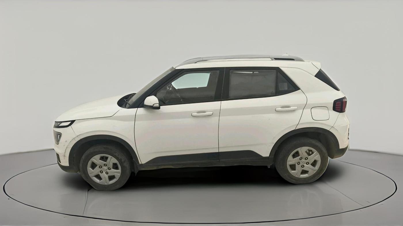 2022 Hyundai VENUE SX 1.2 PETROL, Petrol, Manual, 50,553 km, exterior
