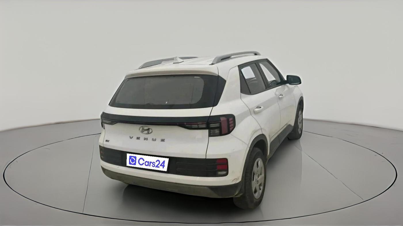 2022 Hyundai VENUE SX 1.2 PETROL, Petrol, Manual, 50,553 km, exterior