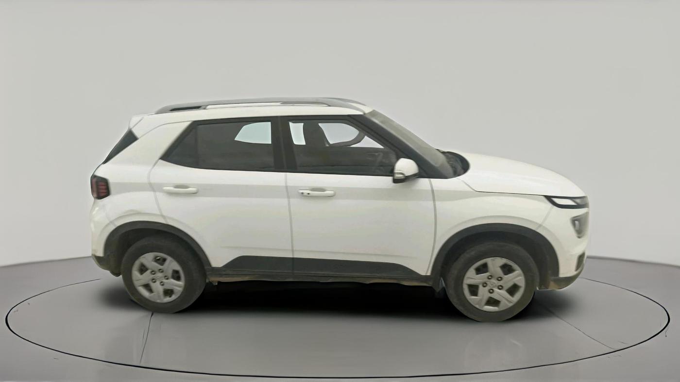 2022 Hyundai VENUE SX 1.2 PETROL, Petrol, Manual, 50,553 km, exterior