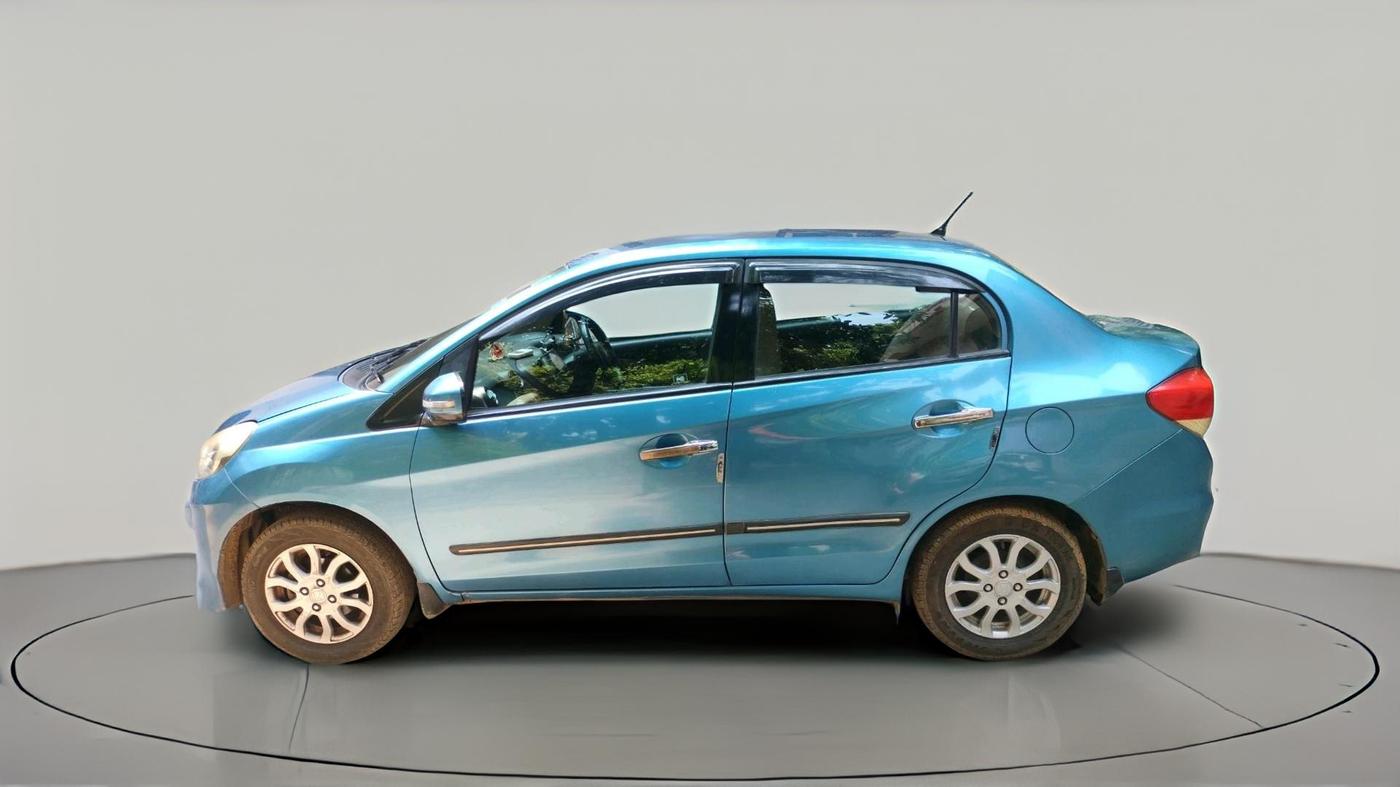 2013 Honda Amaze 1.2L I-VTEC VX, CNG, Manual, 1,21,121 km, exterior