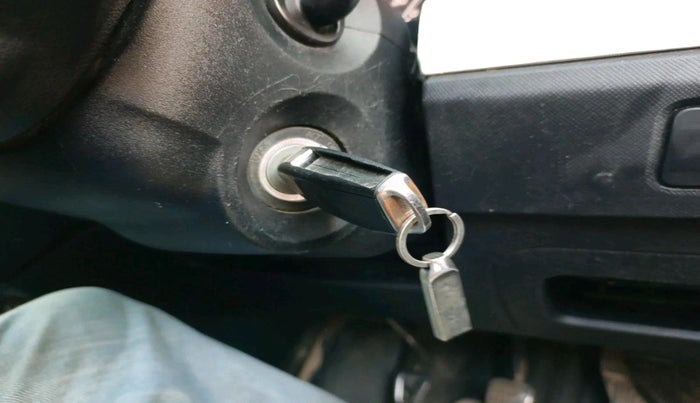 2022 Tata PUNCH PURE MT, Petrol, Manual, 64,426 km, interior