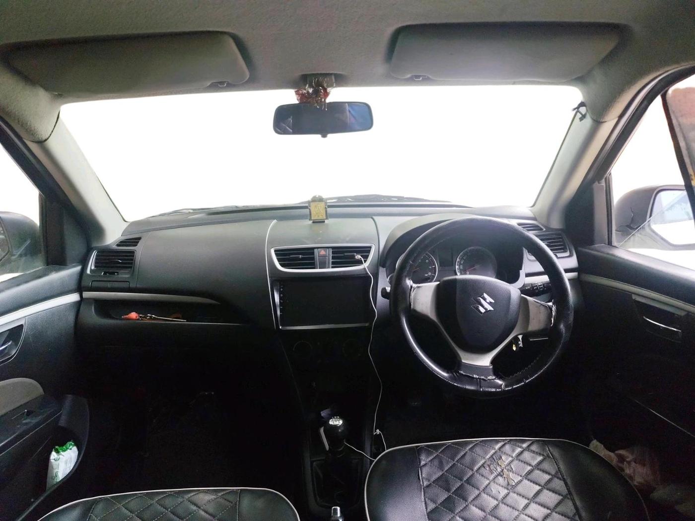 2016 Maruti Swift VXI, Petrol, Manual, 57,480 km, interior
