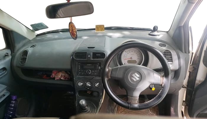 2013 Maruti Ritz LXI, CNG, Manual, 90,208 km, interior