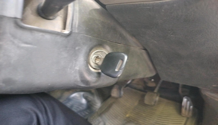 2018 Maruti Eeco 7 STR, CNG, Manual, 2,47,200 km, interior