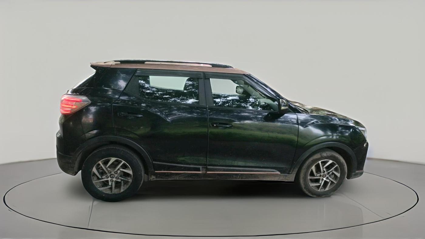 2023 Mahindra XUV400 EL 7.2 KW, Electric, Automatic, 97,097 km, exterior