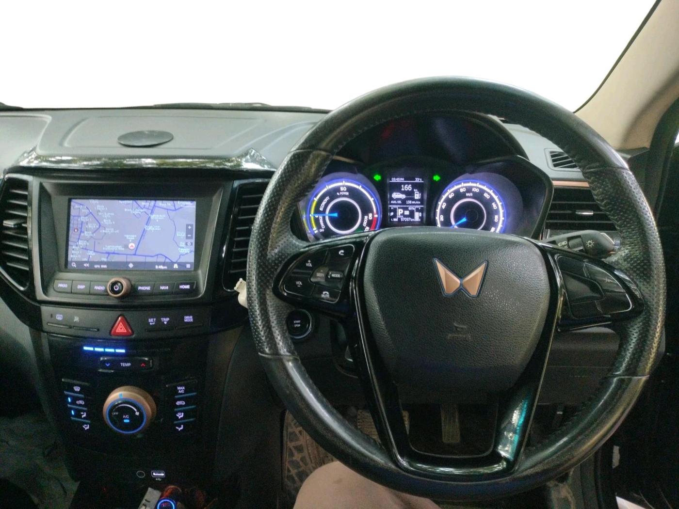 2023 Mahindra XUV400 EL 7.2 KW, Electric, Automatic, 97,097 km, interior