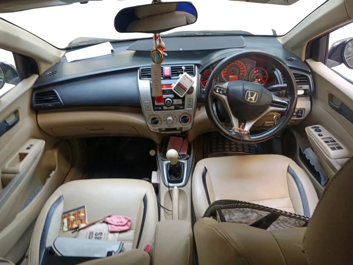 2011 Honda City 1.5L I-VTEC S MT, CNG, Manual, 1,71,314 km, interior