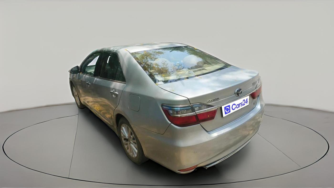 2016 Toyota Camry HYBRID, Hybrid, Automatic, 1,71,907 km, exterior
