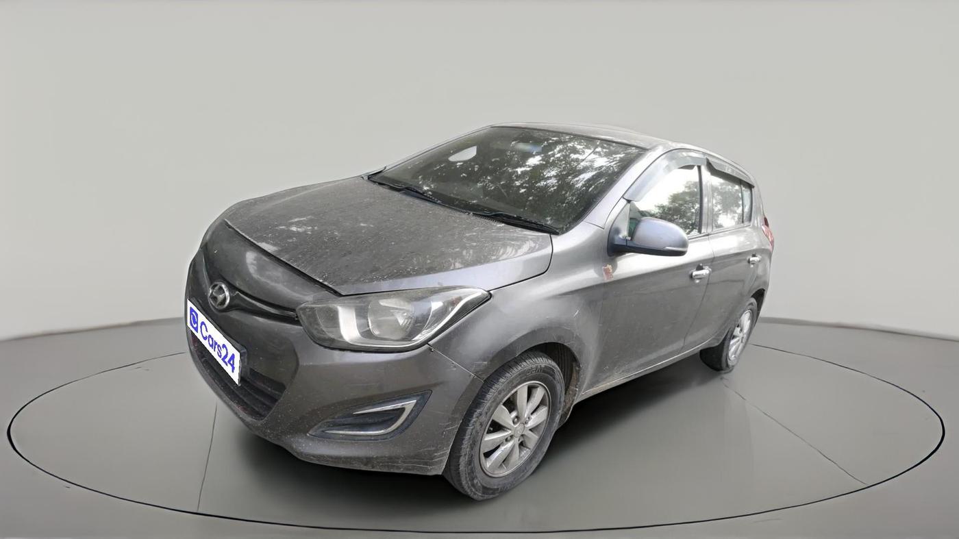 2013 Hyundai i20 SPORTZ 1.2, CNG, Manual, 1,28,335 km, exterior