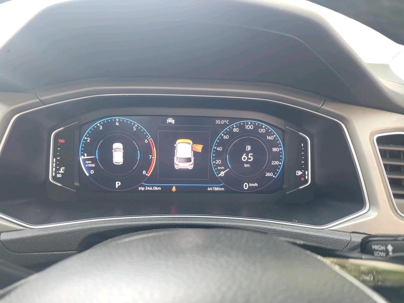 2019 Volkswagen T-ROC 1.5 TSI AT, Petrol, Automatic, 64,788 km, interior