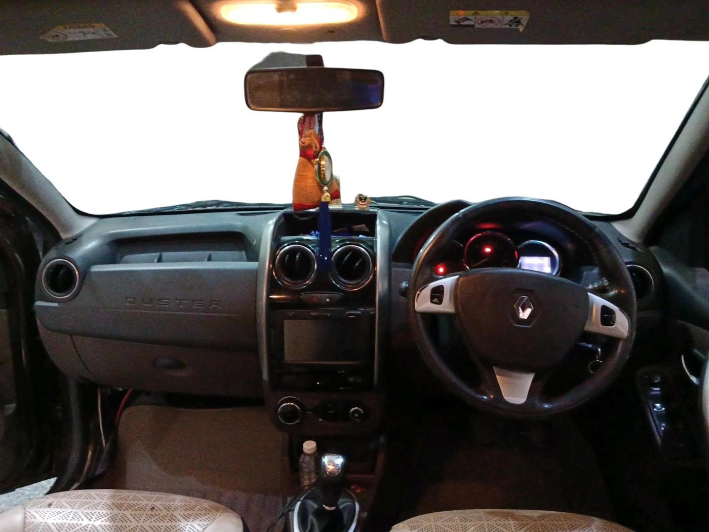 2016 Renault Duster 110 PS RXZ 4X2 AMT DIESEL, Diesel, Automatic, 99,124 km, interior